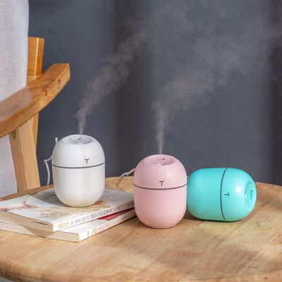 Ultrasonic 250ml Mini Humidifier Diffuser dầu thơm với ánh sáng đêm đầy màu sắc 100g