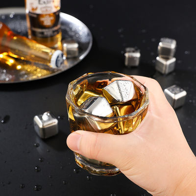 Cung cấp 304 Stainless Steel Whiskey Stone Gift Set 8pcs/set để làm mát rượu vang đỏ