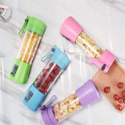 Máy pha trộn mini cá nhân điện USB có thể sạc lại cho nước ép bền vững và di động