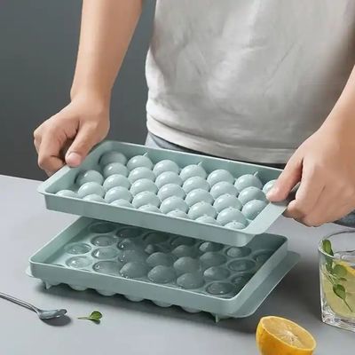 33 Khoang vòng tròn quả bóng đá cube khay hình cầu đá sản xuất khuôn với nắp
