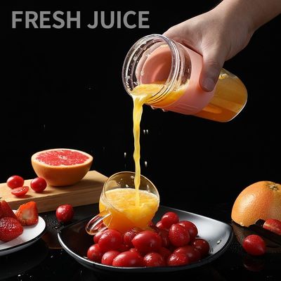 280ml Máy ép nước trái cây portable USB cho nhà 4 Blades Máy ép rau quả