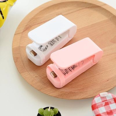 Nhà bếp / Cắm trại / Đi dã ngoại / Tiệc tùng Vacuum Food Sealer Low Noise Function Plastic Bag Sealer